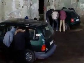 ポルノモデルは、クライアントの前で壮観に見えます。