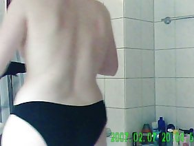 ピンクのセックスの唇は、女の子を興奮させる