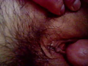 セックスマシンのためにポルノスターは穴あけをしていない