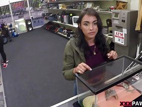 ガラスのテーブルのホームオナニー
